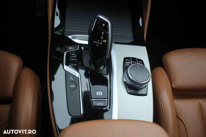 BMW X4 xDrive20d Advantage - 10