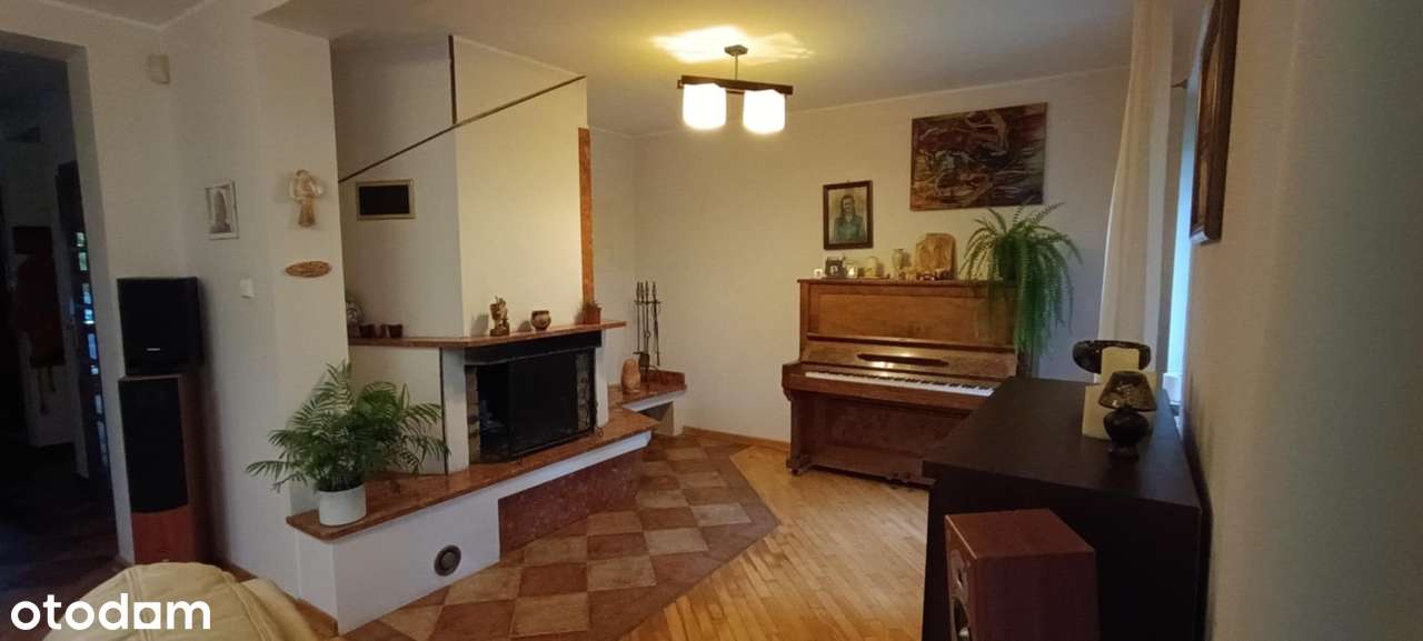 Wyjątkowy dom z garażem na działce 1118 m² na Dąbrowie Chotomskiej ! - Pełny obrazek: 4/20