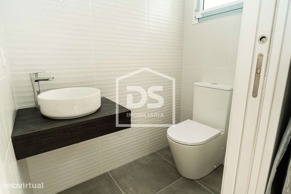 Moradia em Banda T2 Venda em Golpilheira,Batalha - Grande imagem: 5/31