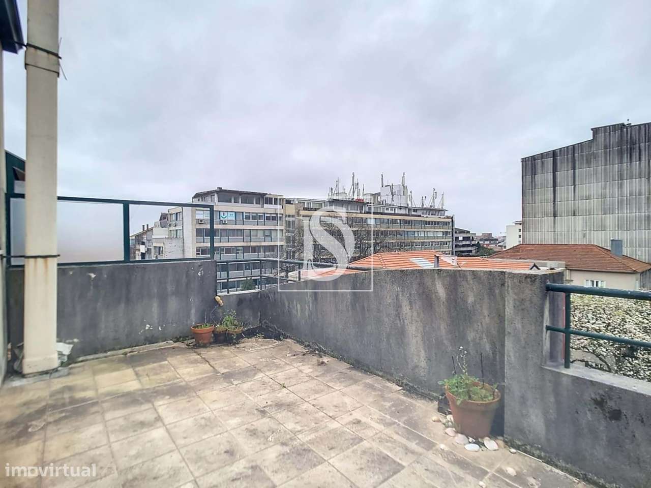 Prédio centro Porto - Grande imagem: 5/37