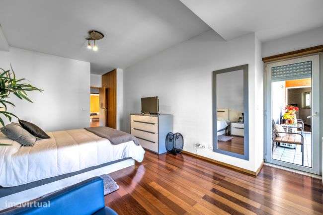 Apartamento T4+1 em Lamaçães, Braga-11