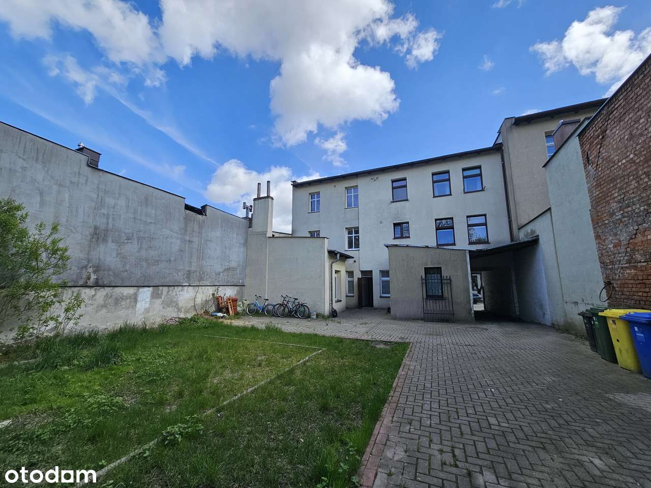 Dwa niezależne mieszkania po remoncie-4