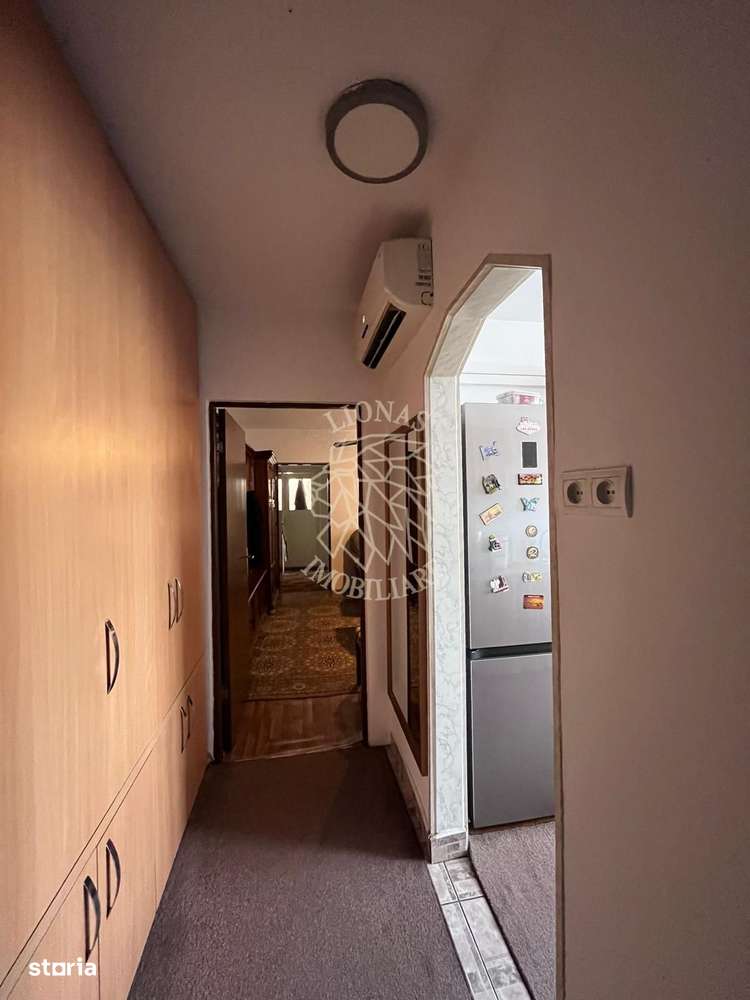 Apartament 3 camere 70 mp-balcon-Zona Imparatul Traian - Imagine principală: 4/7