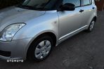 Suzuki Swift 1.3 Black and White - 12