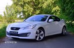 Hyundai Genesis Coupe 2.0 T - 2