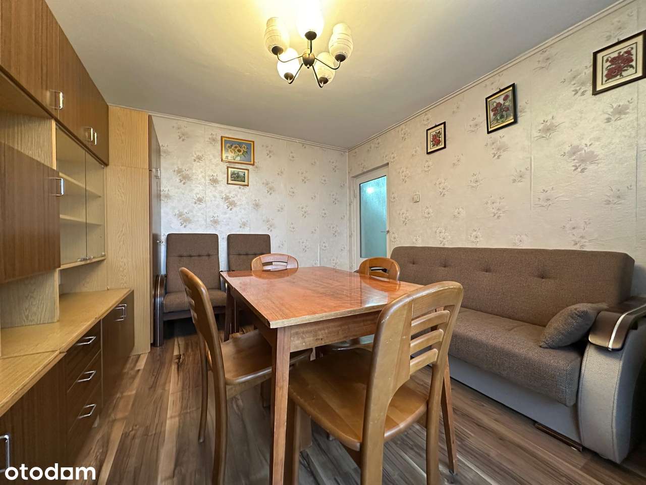 Mieszkanie 4 pokojowe z miejscem postojowym-2