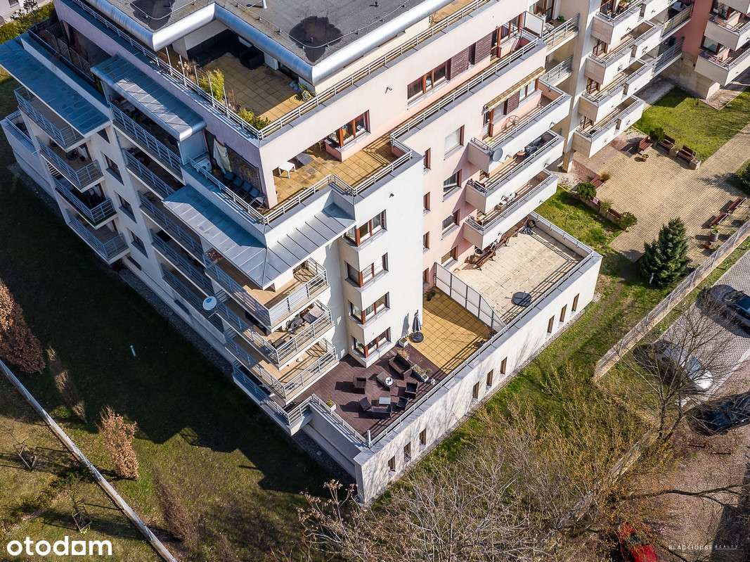 ul. Poznańska Mieszkanie z ogromnym tarasem 50m2!-17