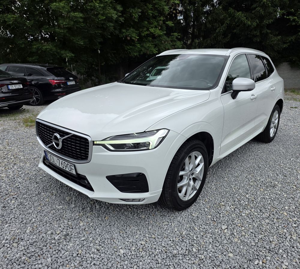 Volvo XC60 II D4 AWD Geartronic RDesign 2018