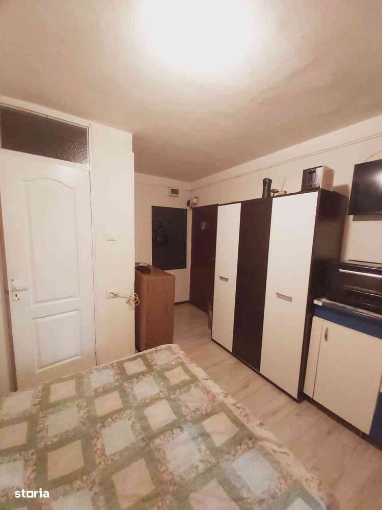 Garsonieră lângă  piața Rogerius-1