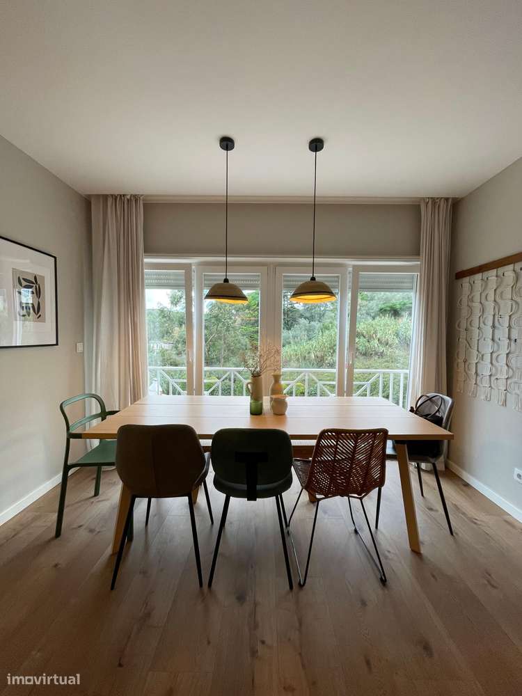 Moradia Renovada T4+Escritório em Condomínio Fechado — Lourel, Sintra - Grande imagem: 1/31