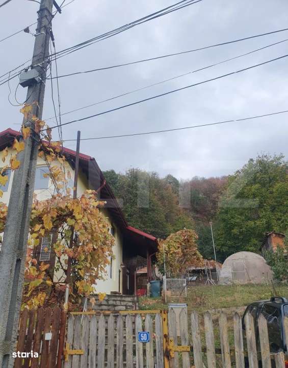 CASA cu  ETAJ+Teren 1500 mp, Cornu -PH - Imagine principală: 5/12