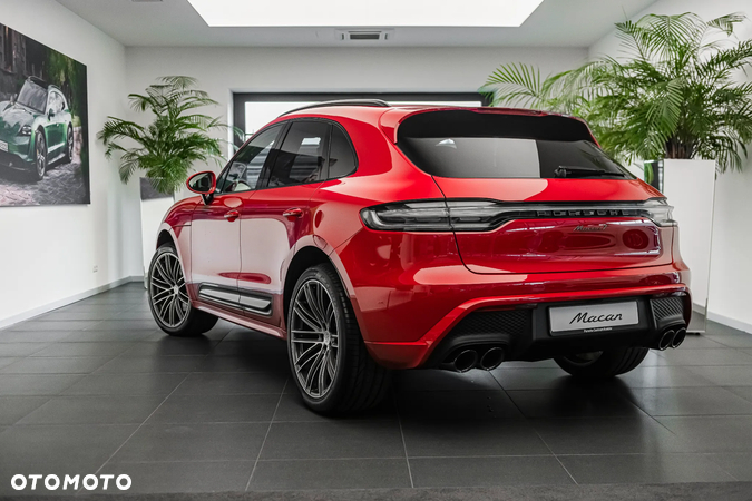 Porsche Macan T - 35