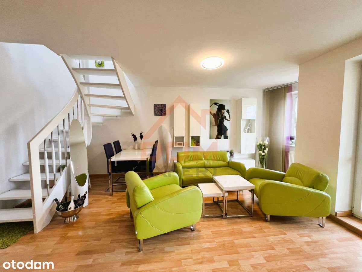 Nowoczesne przestronne mieszkanie dwupoziomowe-1