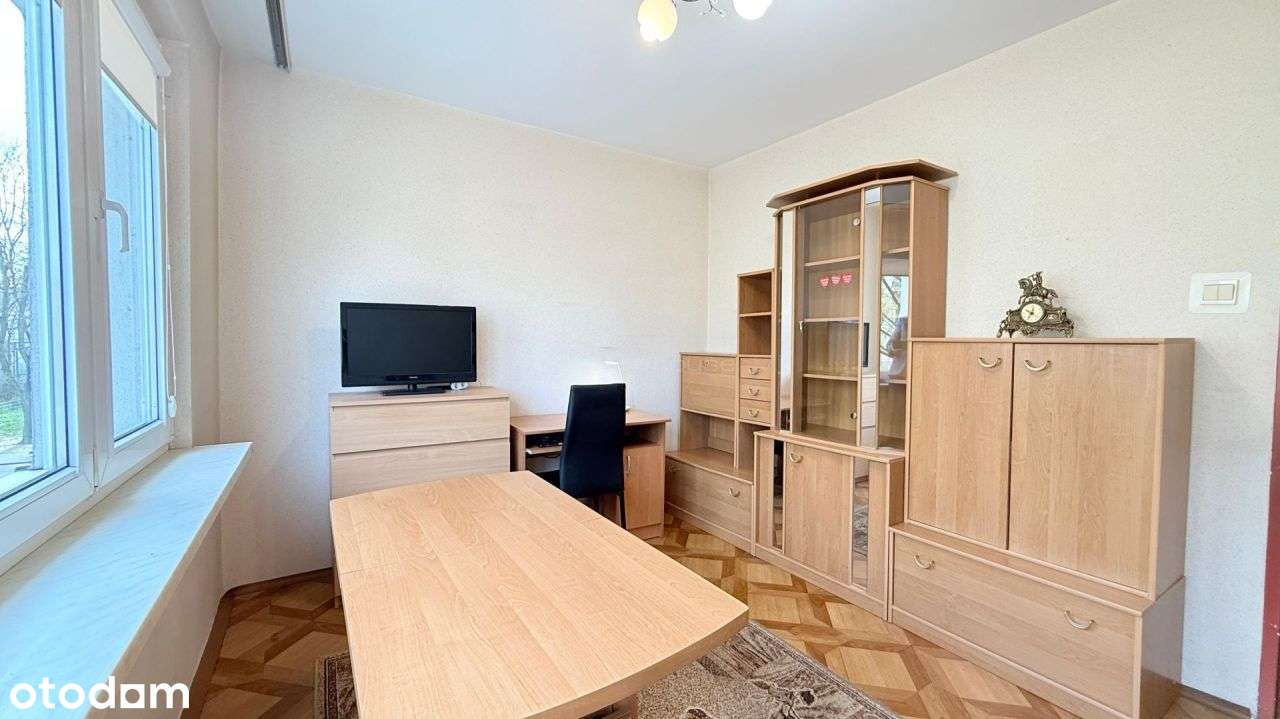 Nowa Cena!!! 3 pokojowe mieszkanie na 1 piętrze!-4