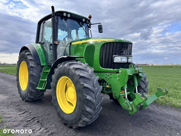 John Deere 6820 - 25