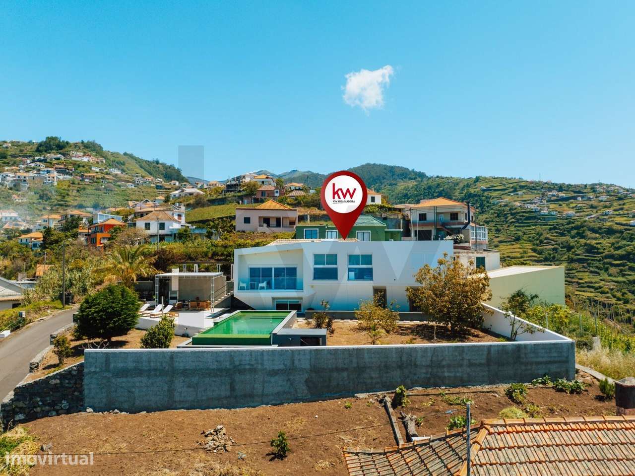 Moradia de Luxo na Ponta do Sol com Arquitetura Exclusiva - Grande imagem: 5/60