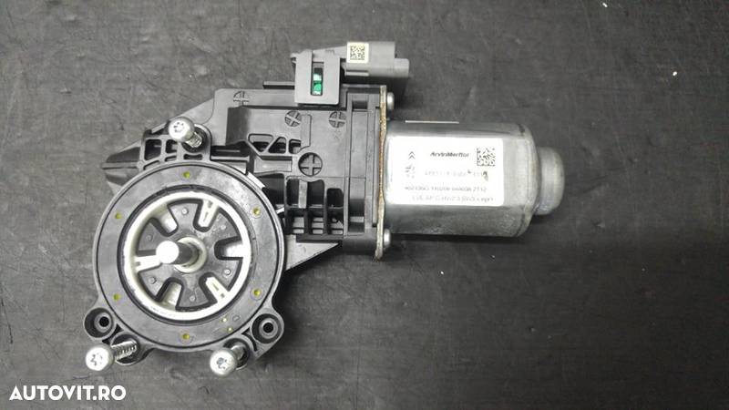 Motoras macara stanga fata citroen c3 picasso sh 430090a0 - 2