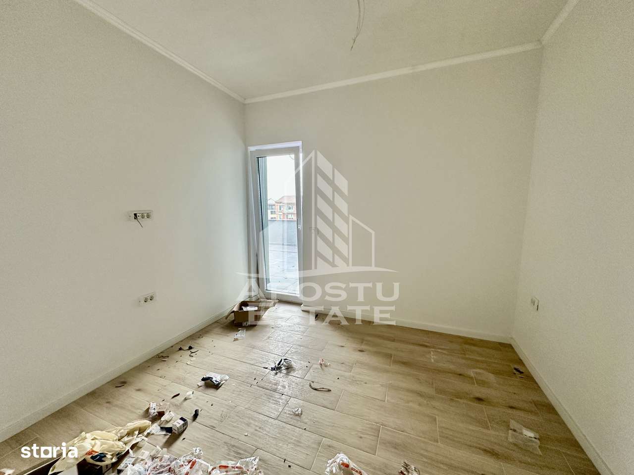Apartament cu 4 camere, terasa de 30 mp, zona Planetelor din Giroc - Imagine principală: 3/7