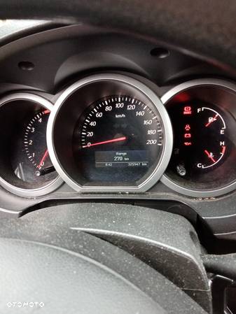 Suzuki Grand Vitara 1.9 DDiS - 4