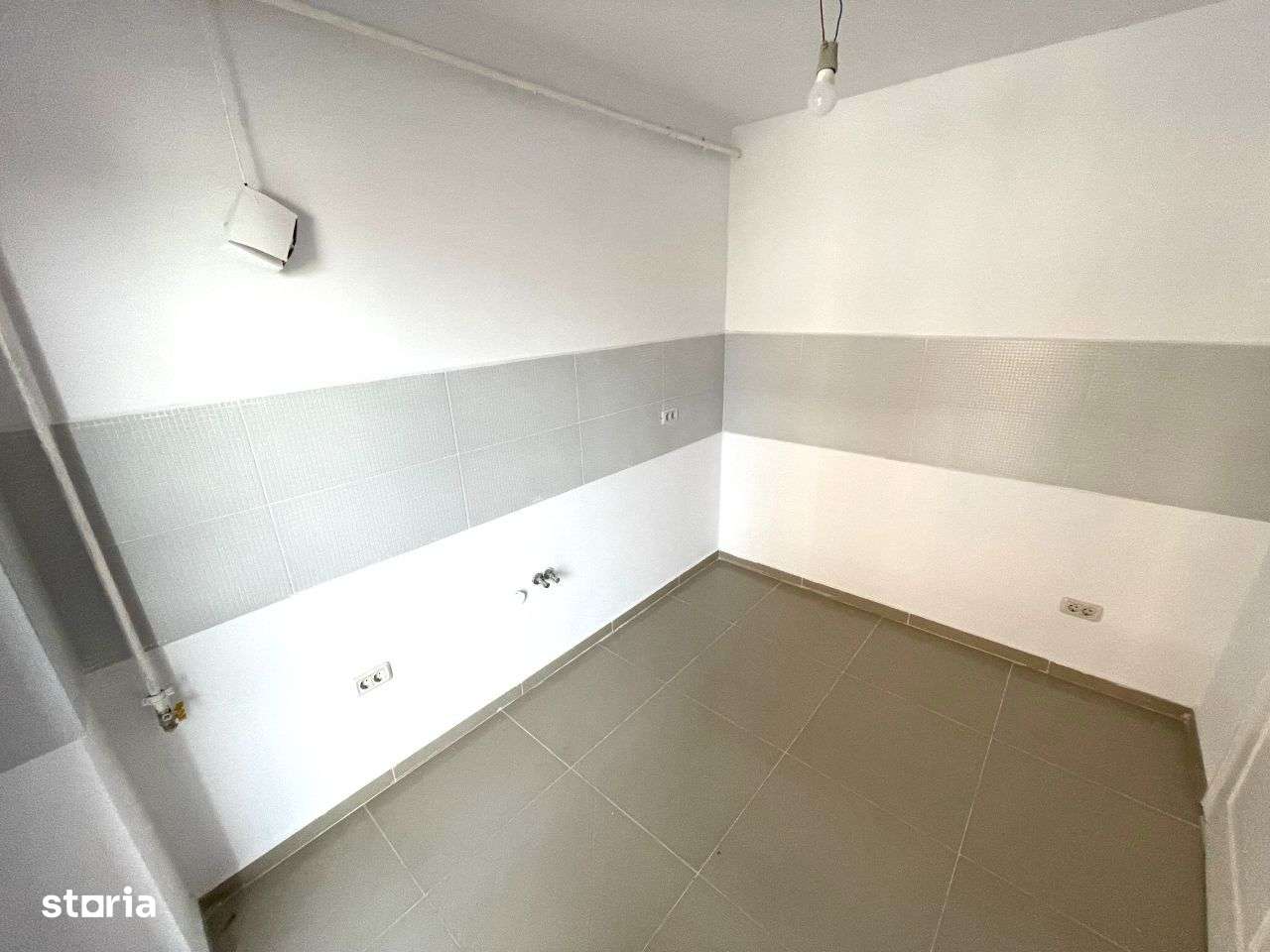INTABULAT! Apartament 1 camera Pacurari - Valea Lupului + Parcare - Imagine principală: 4/8