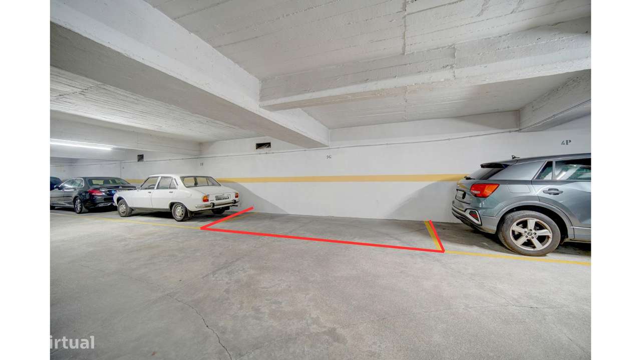 Apartamento T4 em Lisboa-24