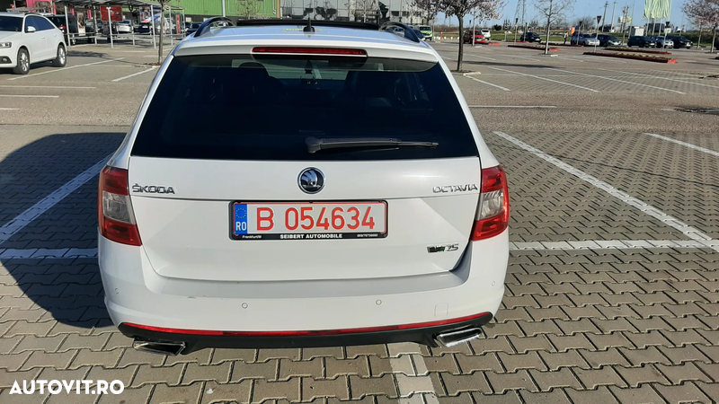 Skoda Octavia 2.0 TDI RS - 5