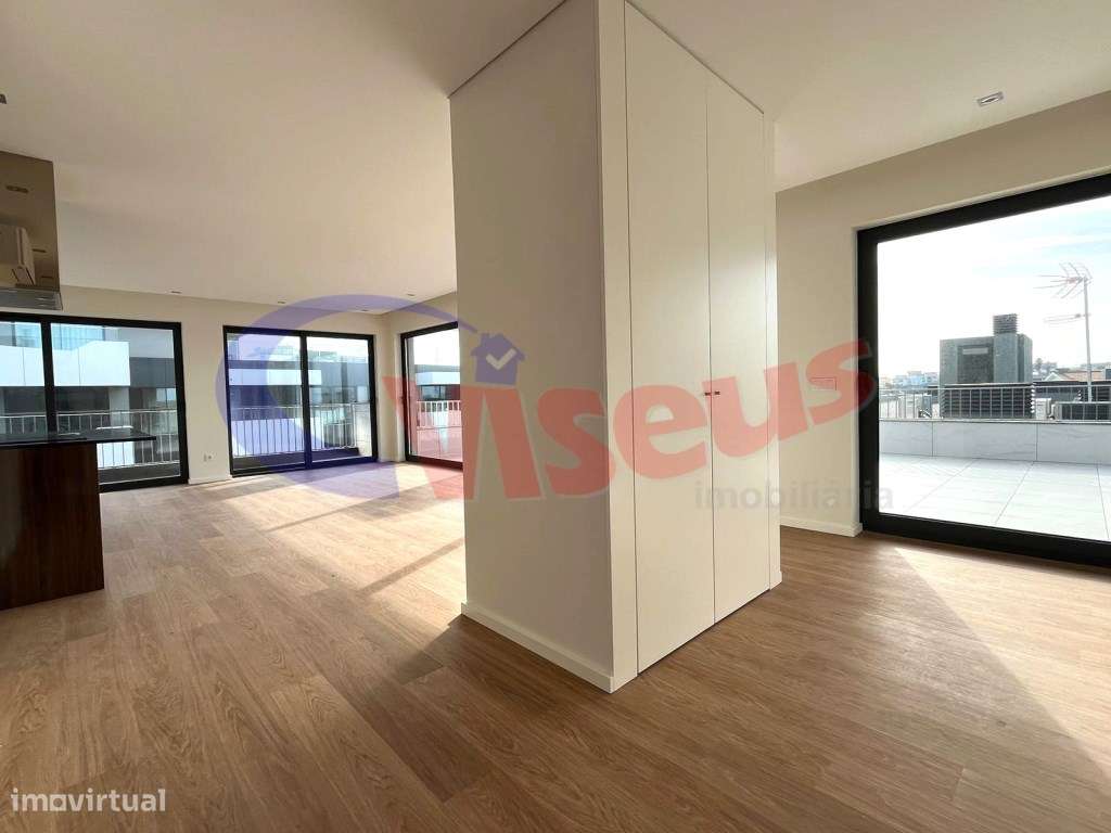 T4 Penthouse com Terraço Canidelo-8