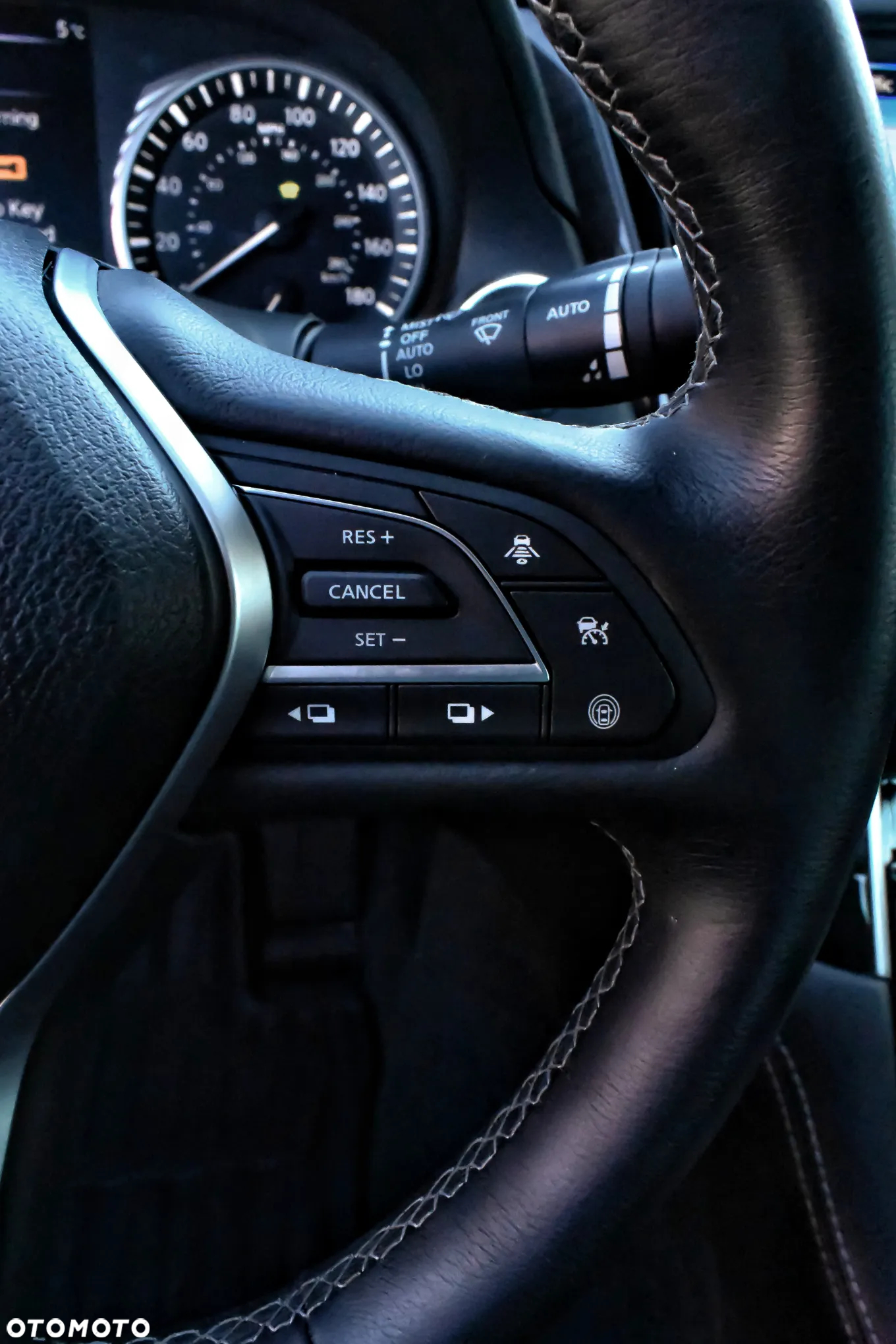 Infiniti Q50 Hybrid Luxe - 28