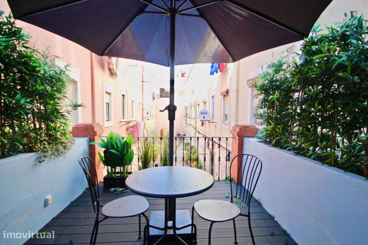 Apartamento com 3 quartos - localizado em Campolide Lisbon - Grande imagem: 3/8