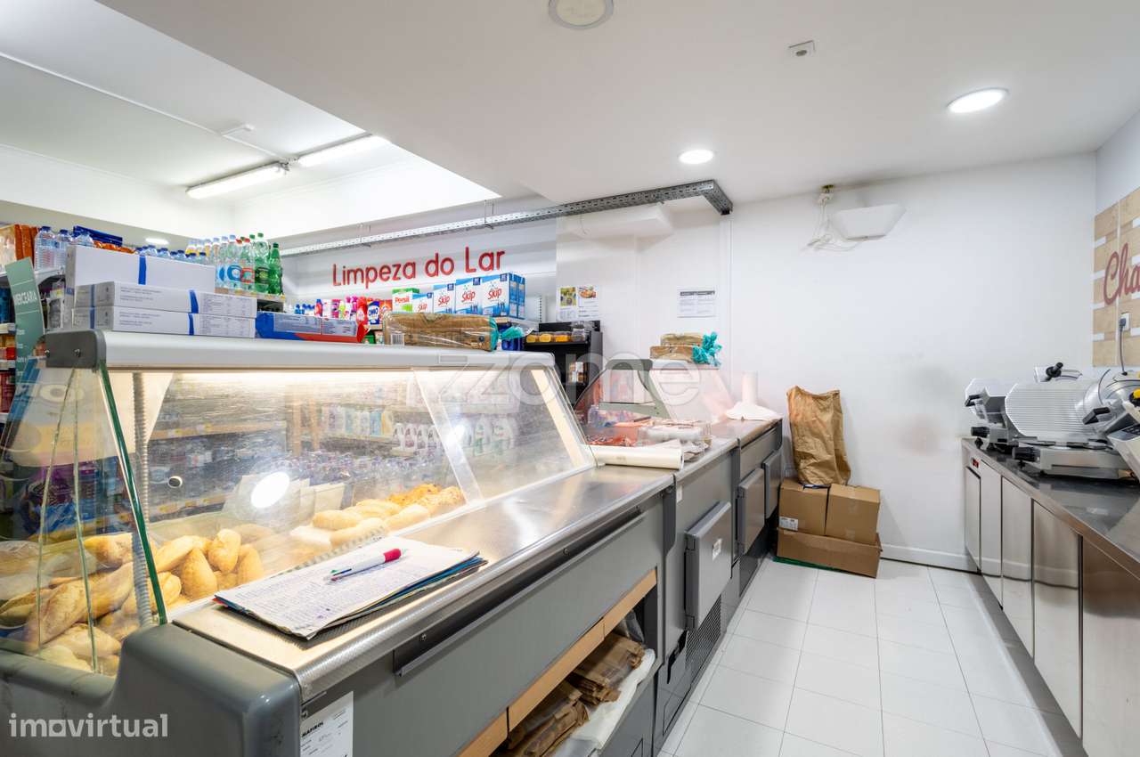 Meu Super para Trespasse - centro de Alenquer - Grande imagem: 4/21