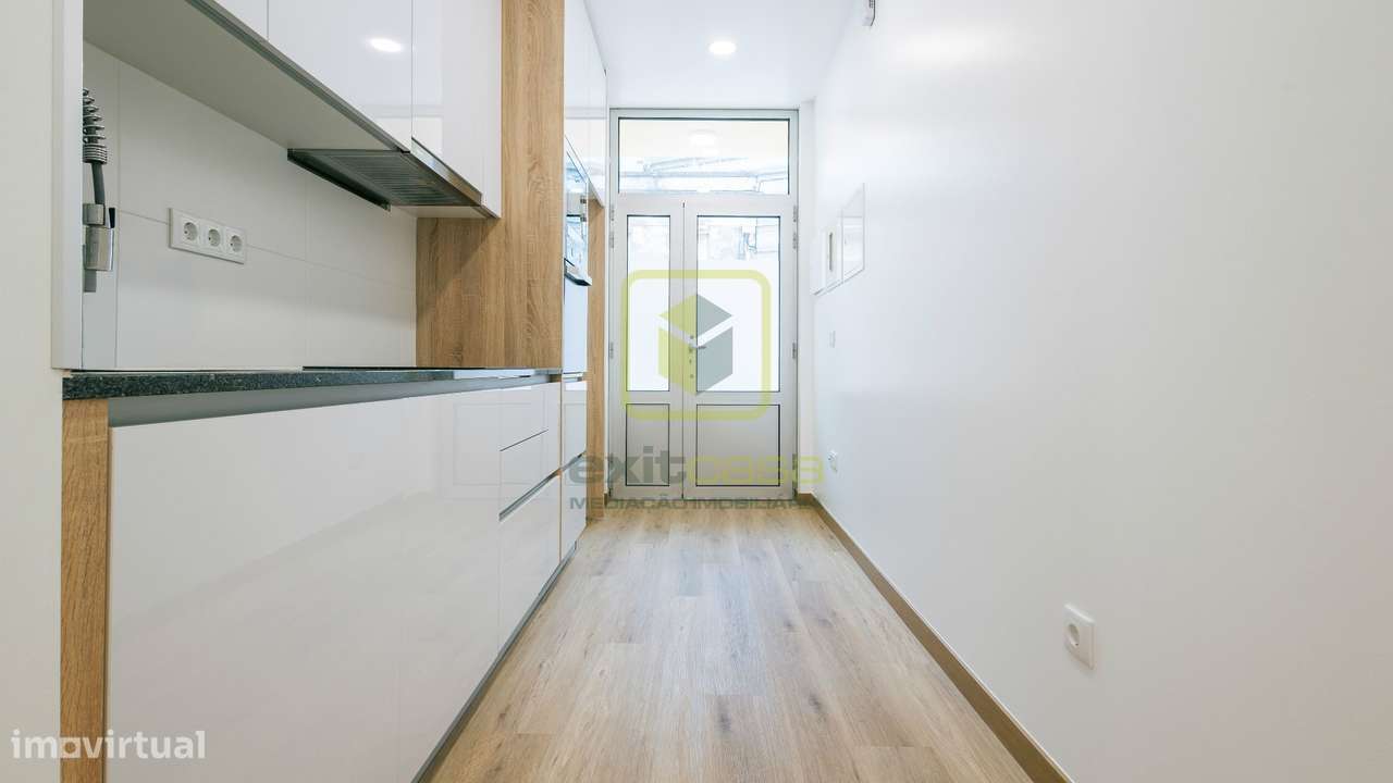 Apartamento T1 junto à praia - Grande imagem: 2/16