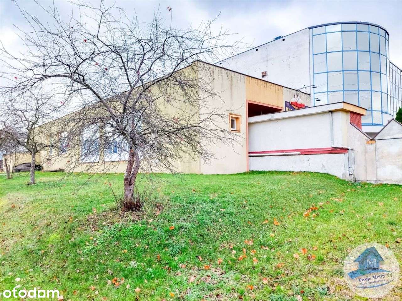 Funkcjonująca restauracja z wachlarzem możliwości!-12