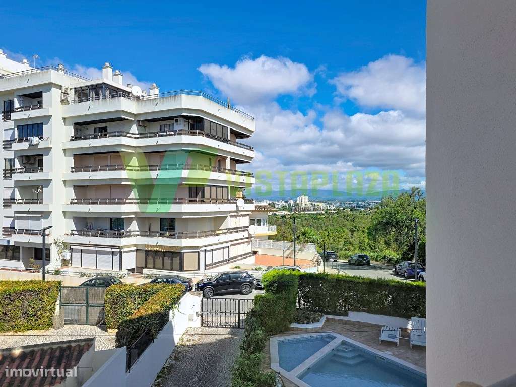 Apartamento T1 à venda na Praia Da Rocha-9