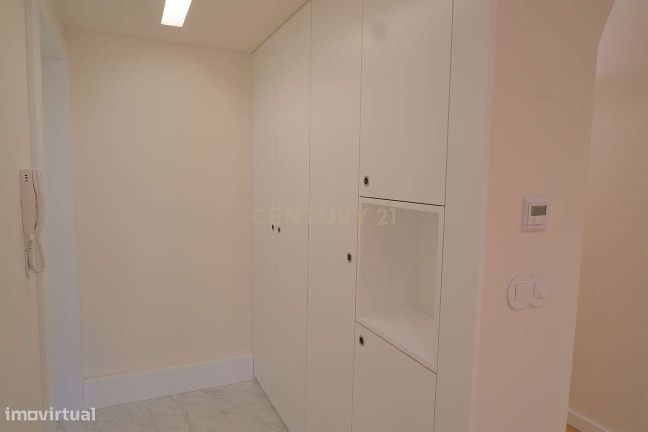 T3 NO BAIRRO HOLLYWOOD, junto ao Metro. - Grande imagem: 5/19