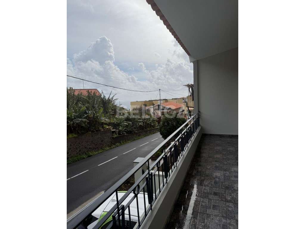 MORADIA T3 || CÂMARA DE LOBOS-30