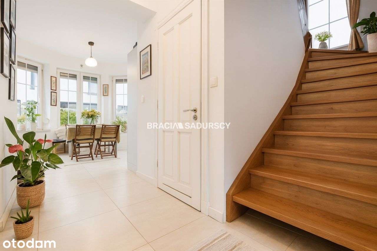 Dom z ogrodem i fotowoltaiką – 10 km od Krakowa - Pełny obrazek: 2/20