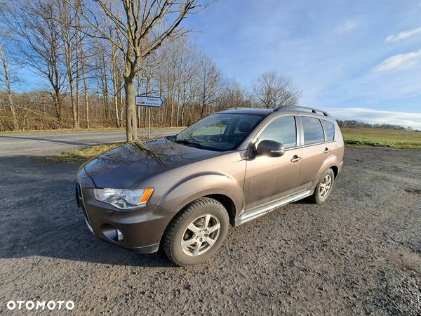 Mitsubishi Outlander 2.2 DID Instyle EU5 - 1