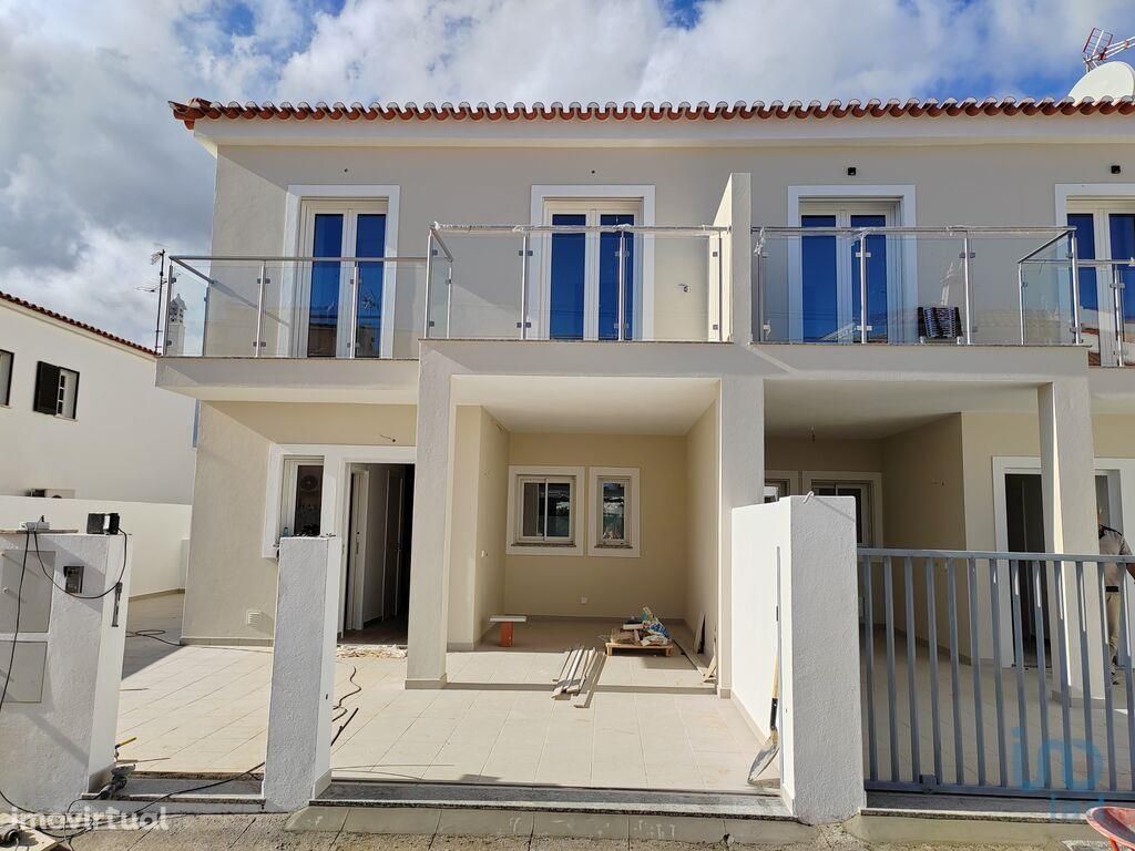 Casa / Villa T2 em Faro de 140,00 m2