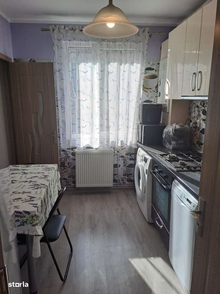 Apartament 3 camere ~ 75 mp, etaj 3, zona Spitalului Judetean - Imagine principală: 1/11