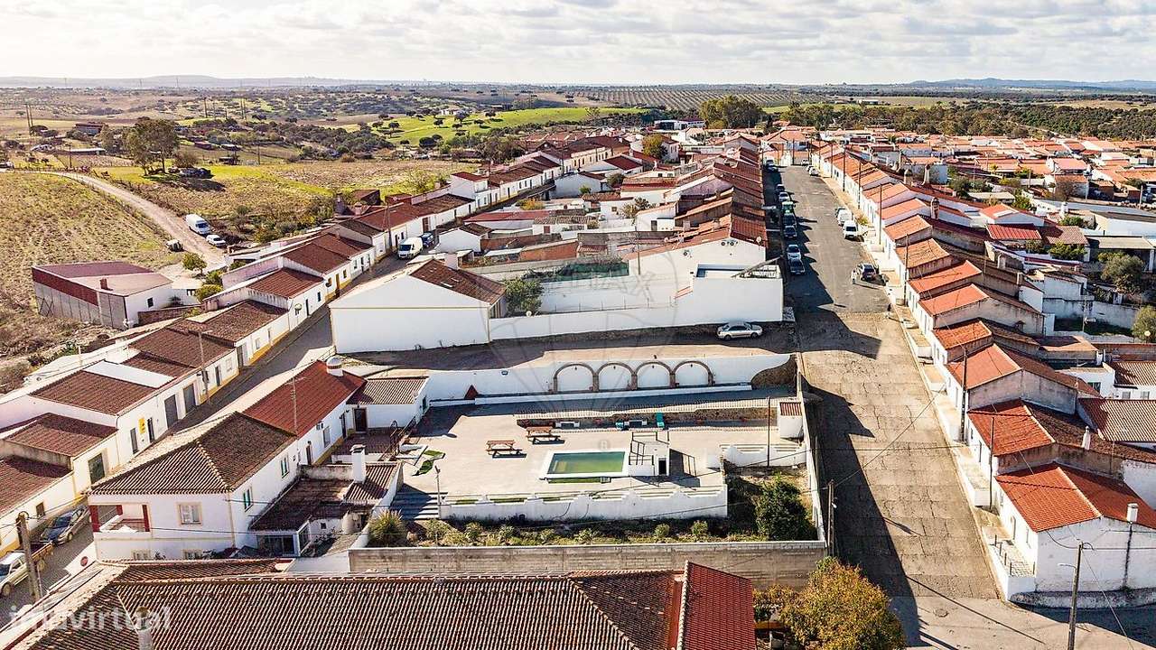 Moradia T4 para venda-18