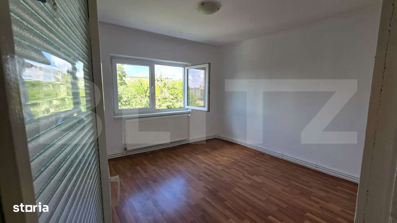 Apartament de vanzare, cu 3 camere, 76 mp, zona Micro 17 - Imagine principală: 2/15