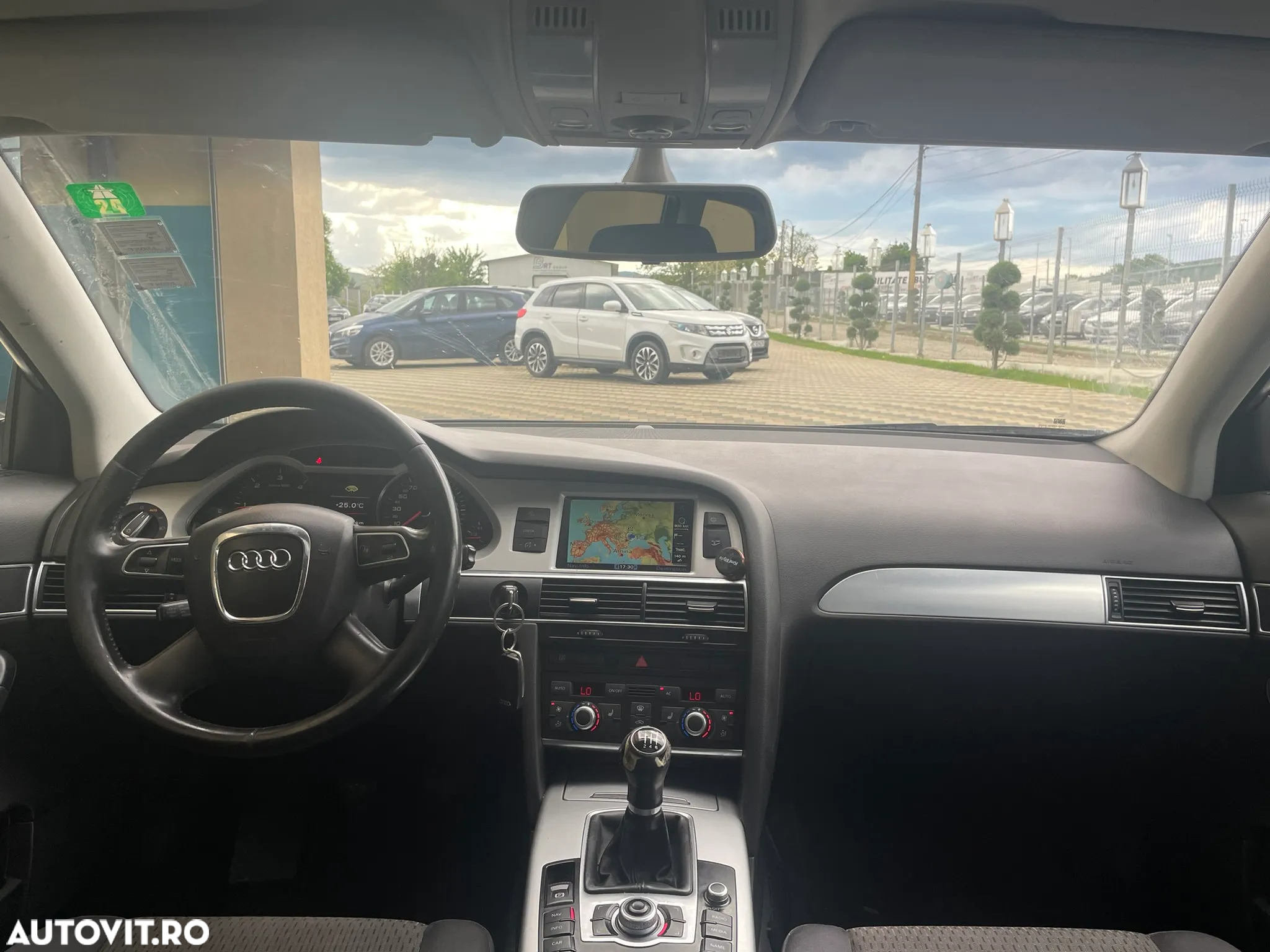 Audi A6 2.0 TDI DPF Avant - 9