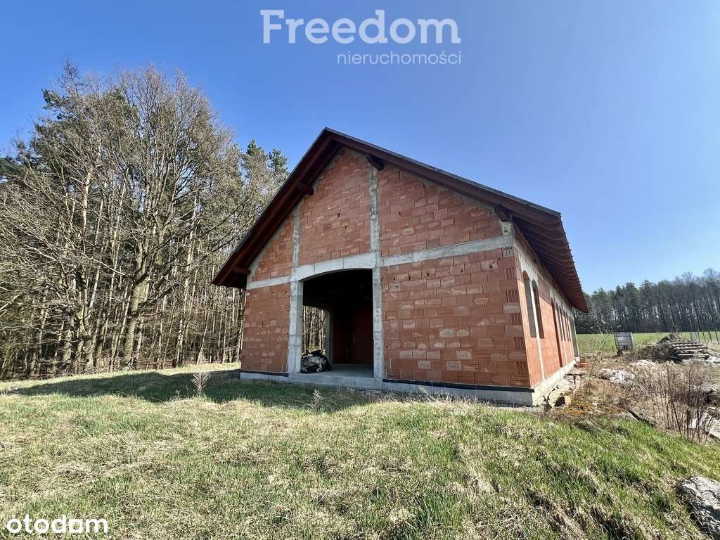 Nowoczesna "stodoła" otoczona lasem - Pełny obrazek: 5/14