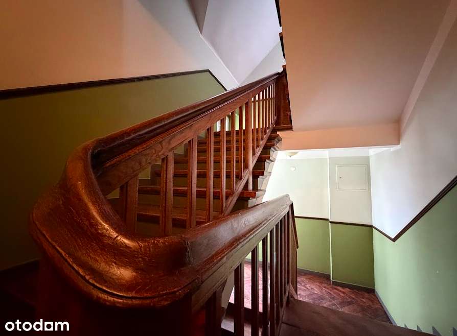 Bytom ul. Didura ok. Urzędu Stanu Cywilnego-7