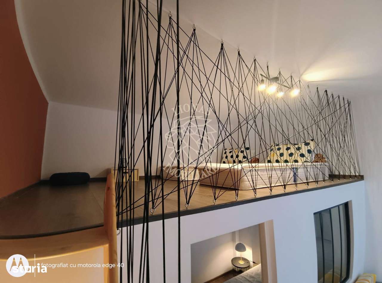 Apartament  vanzare/ inchiriere 37 mp-mezanin 10 mp-zona Ultracentrala - Imagine principală: 2/12