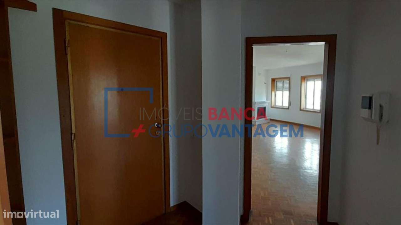 APARTAMENTO T2 - BAGUIM DO MONTE, GONDOMAR - Grande imagem: 4/14
