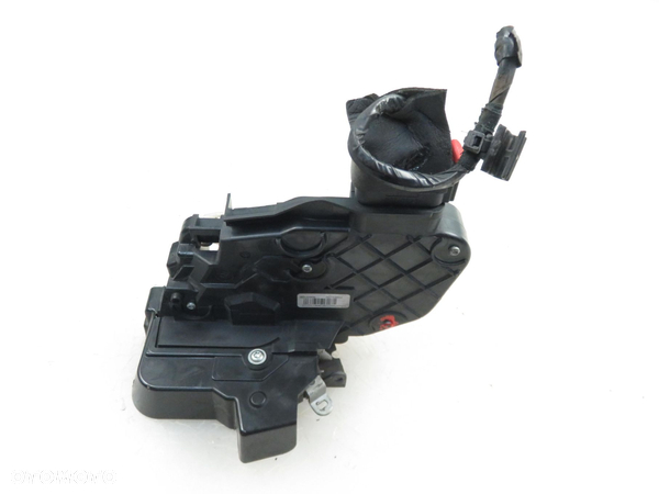 ZAMEK PRAWY PRZEDNI VOLVO C30 (533) 30753664 - 4