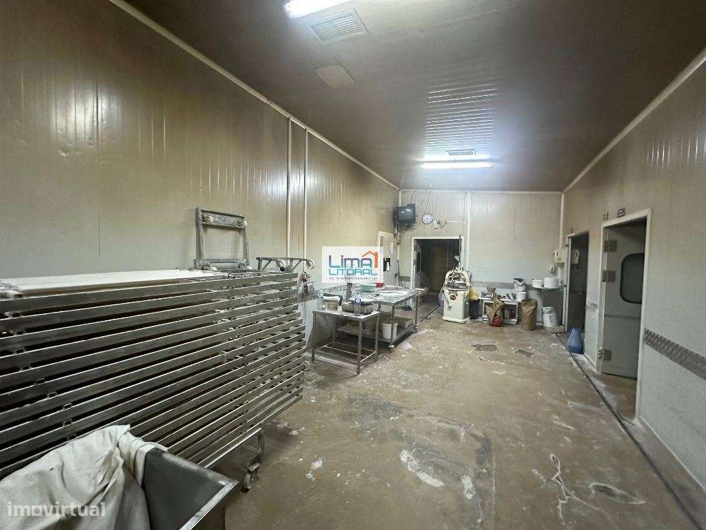Padaria e Café/Pastelaria para TRESPASSE - próximo de Pombal-18