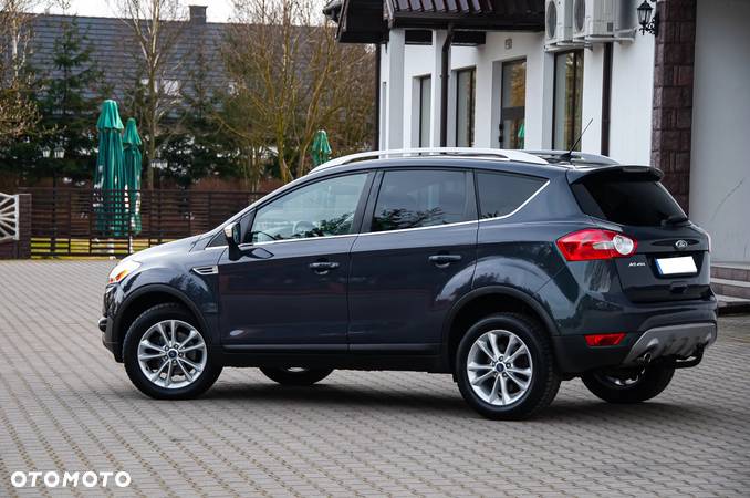 Ford Kuga 2.0 TDCi FWD Titanium - 15