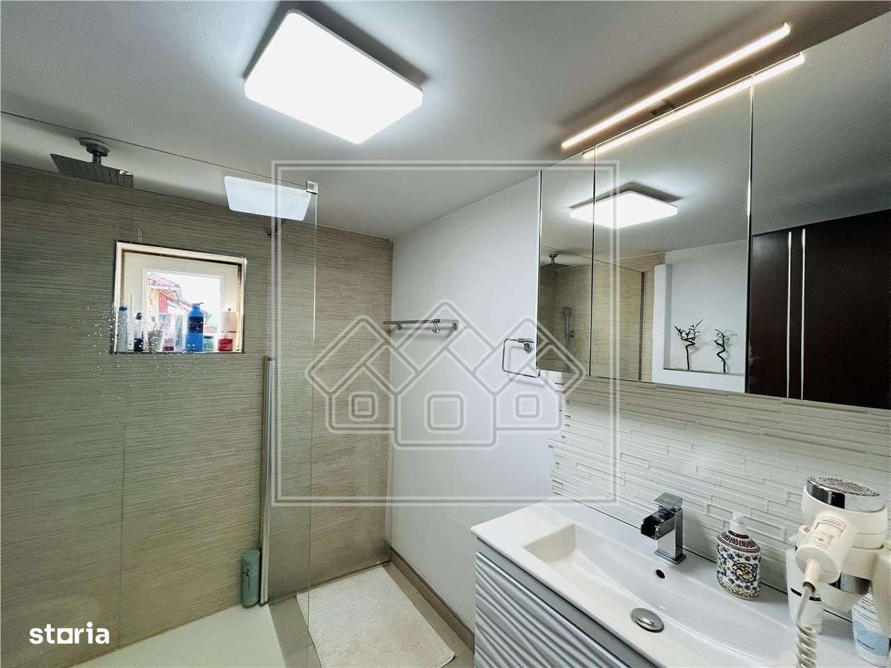 Ap cu 3 camere si balcon, tip mansarda, 83 mp utili - Zona Ciresica - Imagine principală: 5/20